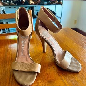 Sexy and Simple Jeffrey Campbell Tan Open Toe Heel 8.5